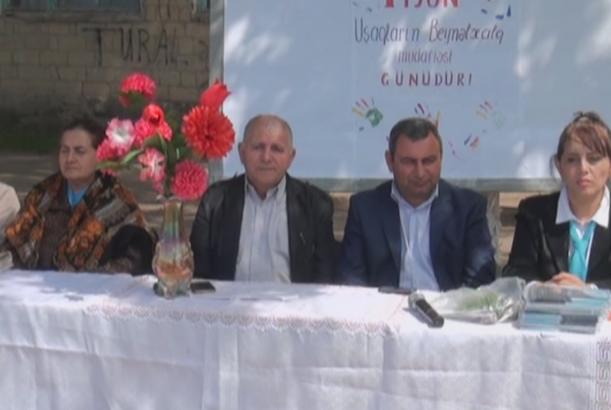 Şəmkir məktəbliləri aksiya keçirib