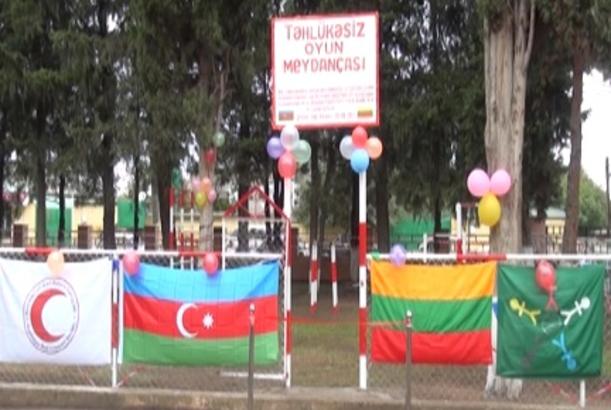 Qazağın cəbhəyanı kəndlərində təhlükəsiz oyun meydançası və tibb məntəqəsinin açılışı olub