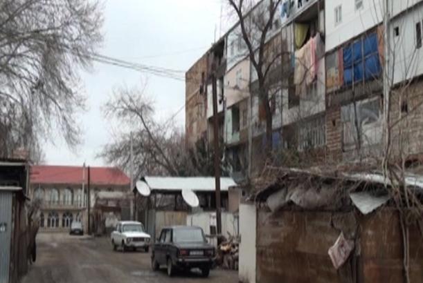 Şəmkirdə binaların zirzəmiləri acınacaqlı vəziyyətədir