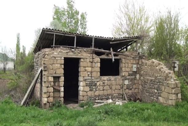 Ağstafalı ailə köməksiz vəziyyətdə qalıb