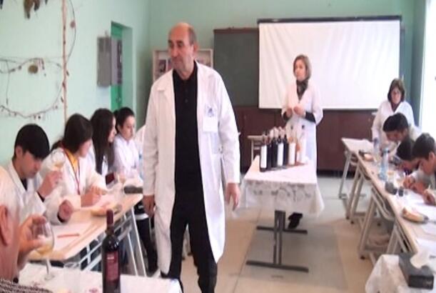 Tovuzlu tələbələr bir neçə şərab növü hazırlayıblar