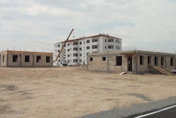Samuxda məcburi köçkünlər üçün yaşayış kompleksi tikilir