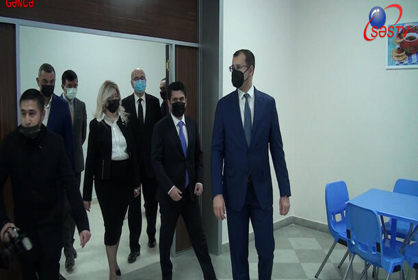 Gəncədə yeni məktəblər tikilir