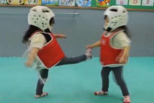 Balacalar Taekvondo döyüşündə