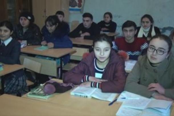 Soyuq hava şəraiti məktəblərdə problemlər yaradıb